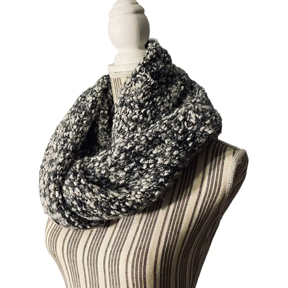 NY & CO Gray White Marbled Multi Color Short Loop Knit Scarf Women
